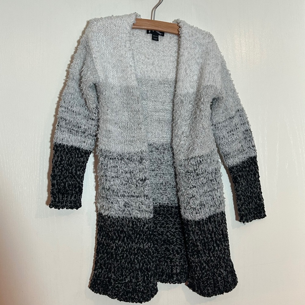 Art Class Girls Grey Black Ombre Boucle Knit Cardigan Sweater XS 4/5‎